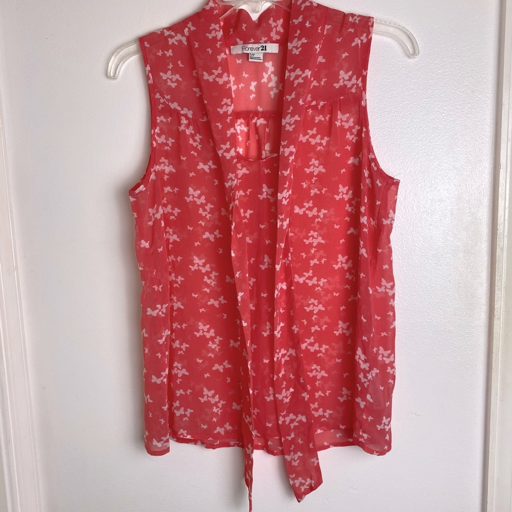 Forever 21 Woman’s Blouse